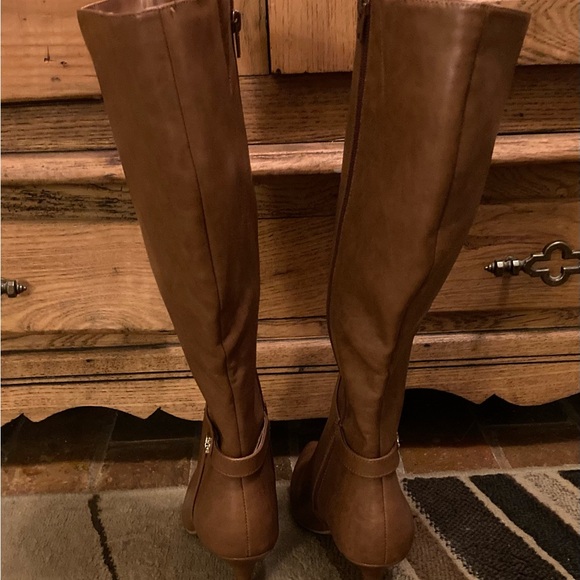 Charter Club Brown Knee-High Heeled Boots - Picture 4 of 5